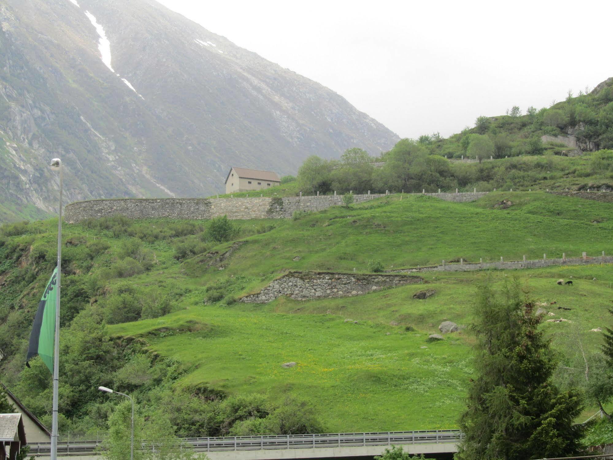 Pension Egg Hospental Exterior foto